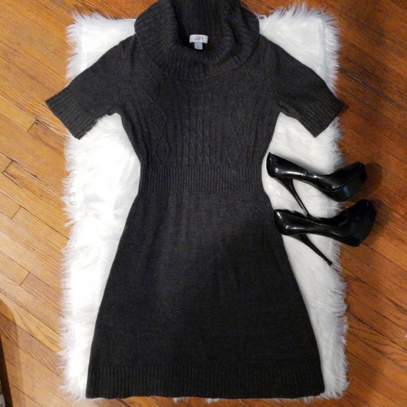 LOFT Dresses & Skirts - Beautiful Ann Taylor Loft Sweater Dress Size Small
